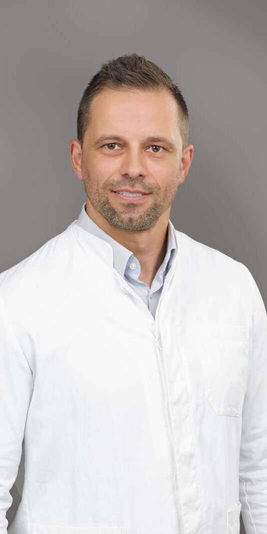 doc. dr. sc. Ivan Rakovac, dr. med. spec. ortoped Ivan Rakovac